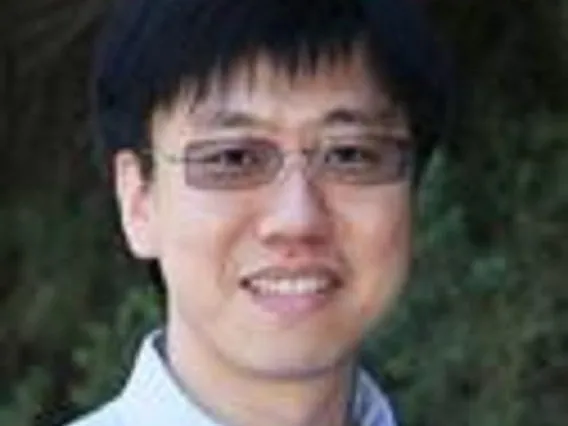 Photo of Jian Liu