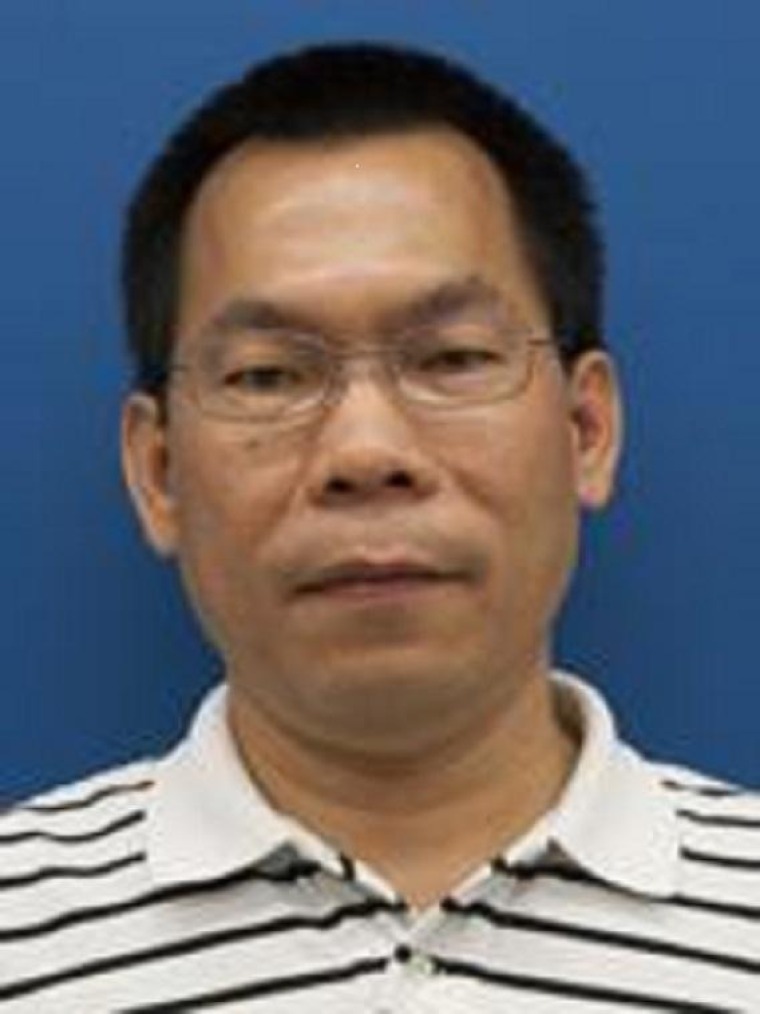 Photo of Ron Liang